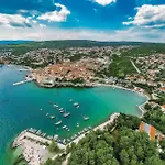 Lovely In Kapovci