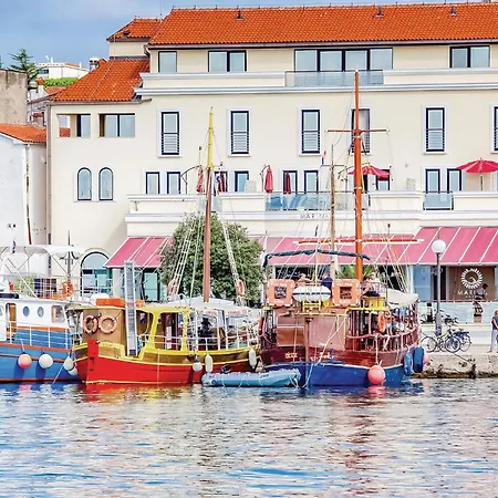 Lovely In Kapovci Brusici