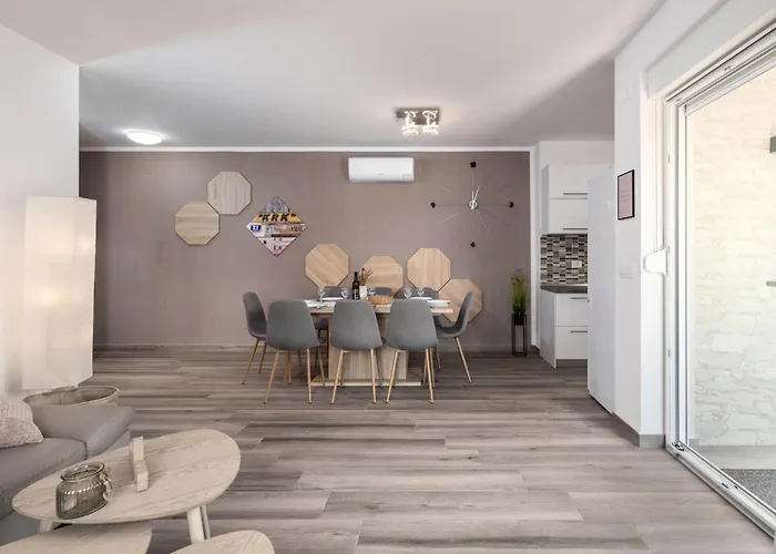 بيت للعطل 3 Bedroom In Kapovci *