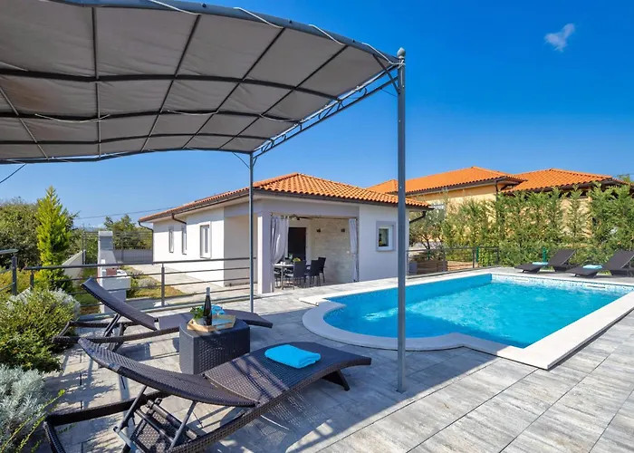 3 Bedroom In Kapovci * Brusici