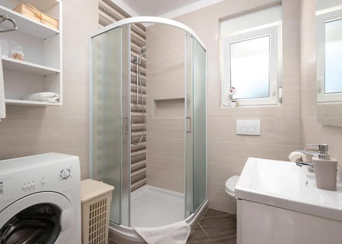 3 Bedroom In Kapovci * Brusici